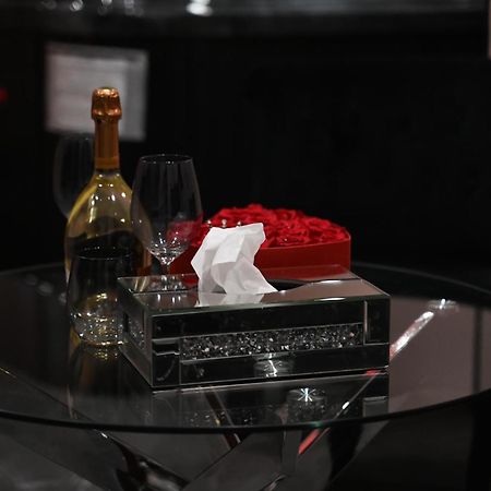 Love Time Marsella Exterior foto